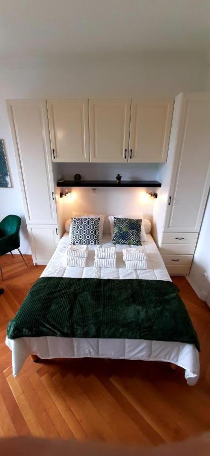 Studio 3 Etoiles Le 102, Aix Les Bains Centre Thermes Palace Le Beau Site 艾克斯莱班 外观 照片