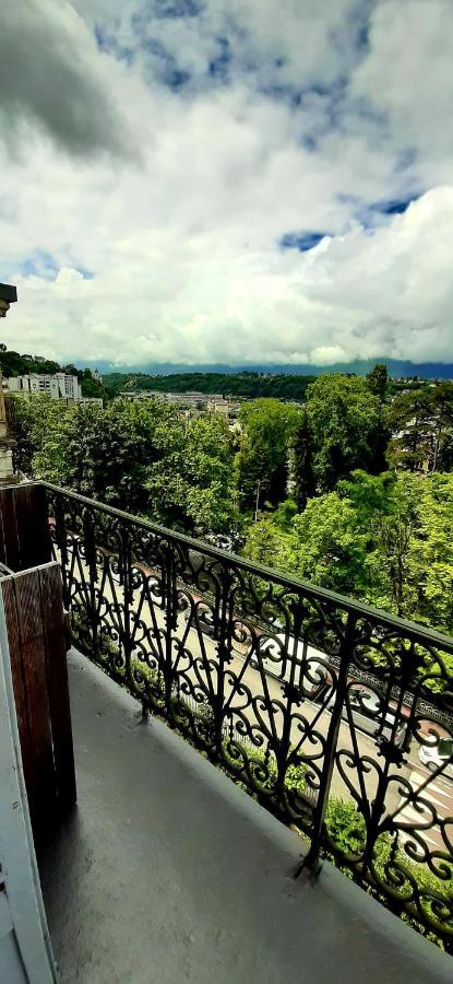 Studio 3 Etoiles Le 102, Aix Les Bains Centre Thermes Palace Le Beau Site 艾克斯莱班 外观 照片